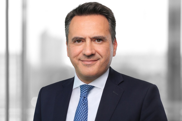 Baker Tilly baut Corporate/M&A-Praxis mit Carlos Robles y Zepf weiter aus
