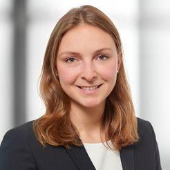  Rebecca  Hölzlein