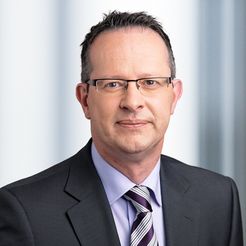  Frank  Neumann