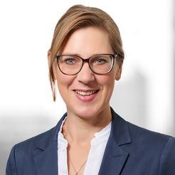 Katja  Heumann