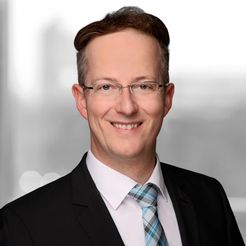  Patrick  Schultheiß