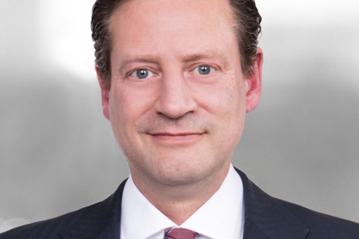 Stefan Hanke, LL.M.