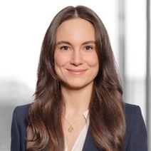  Laura  Pietzsch