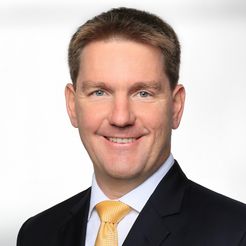  Sebastian A.  Wolff, Maître en droit