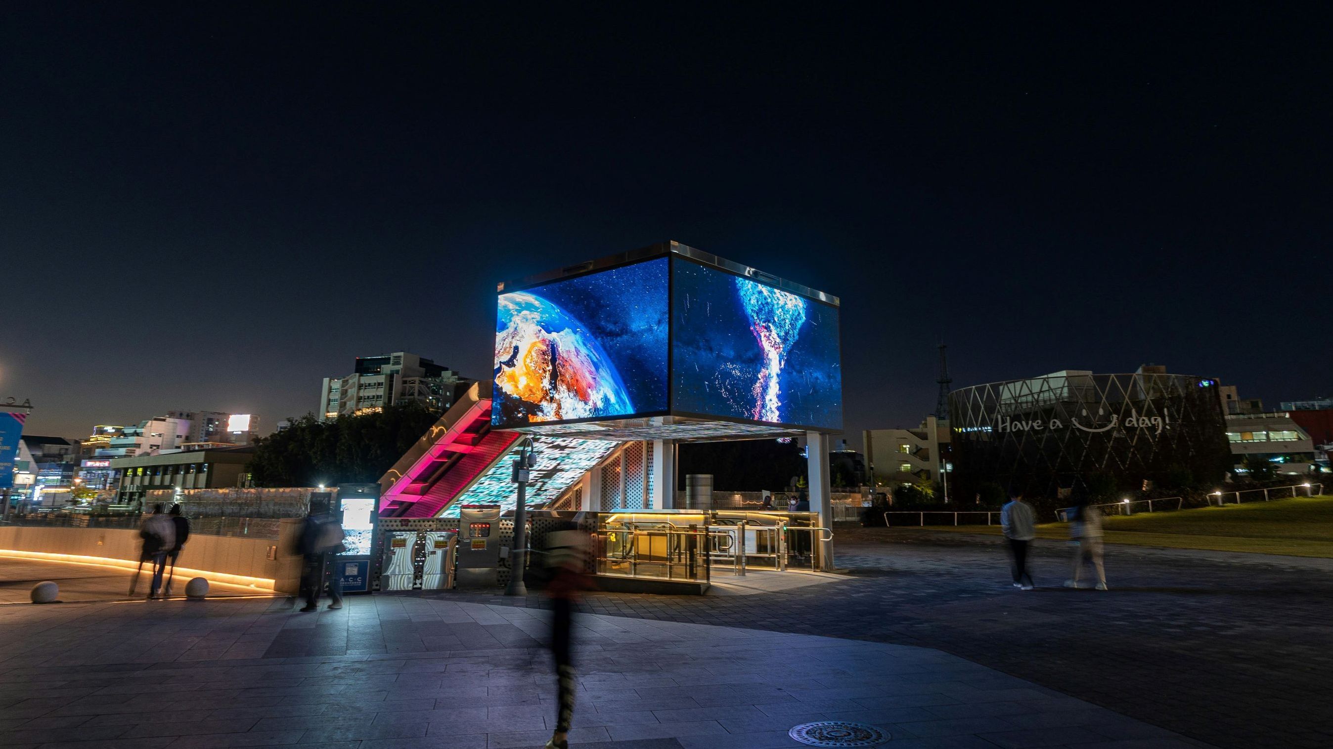 Image: Luminous outdoor advertising in the dark