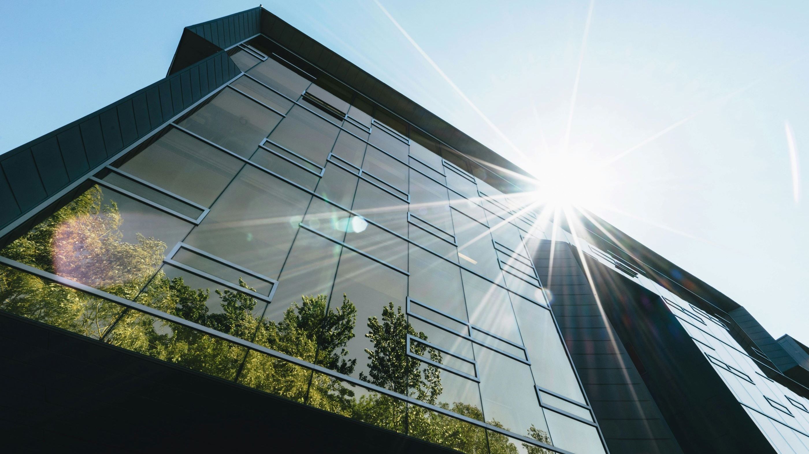 Baker Tilly begleitet CERTANIA bei Übernahme des Terra Institute