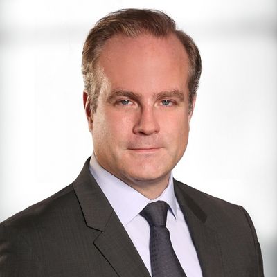 Dr. Adrian Bölingen