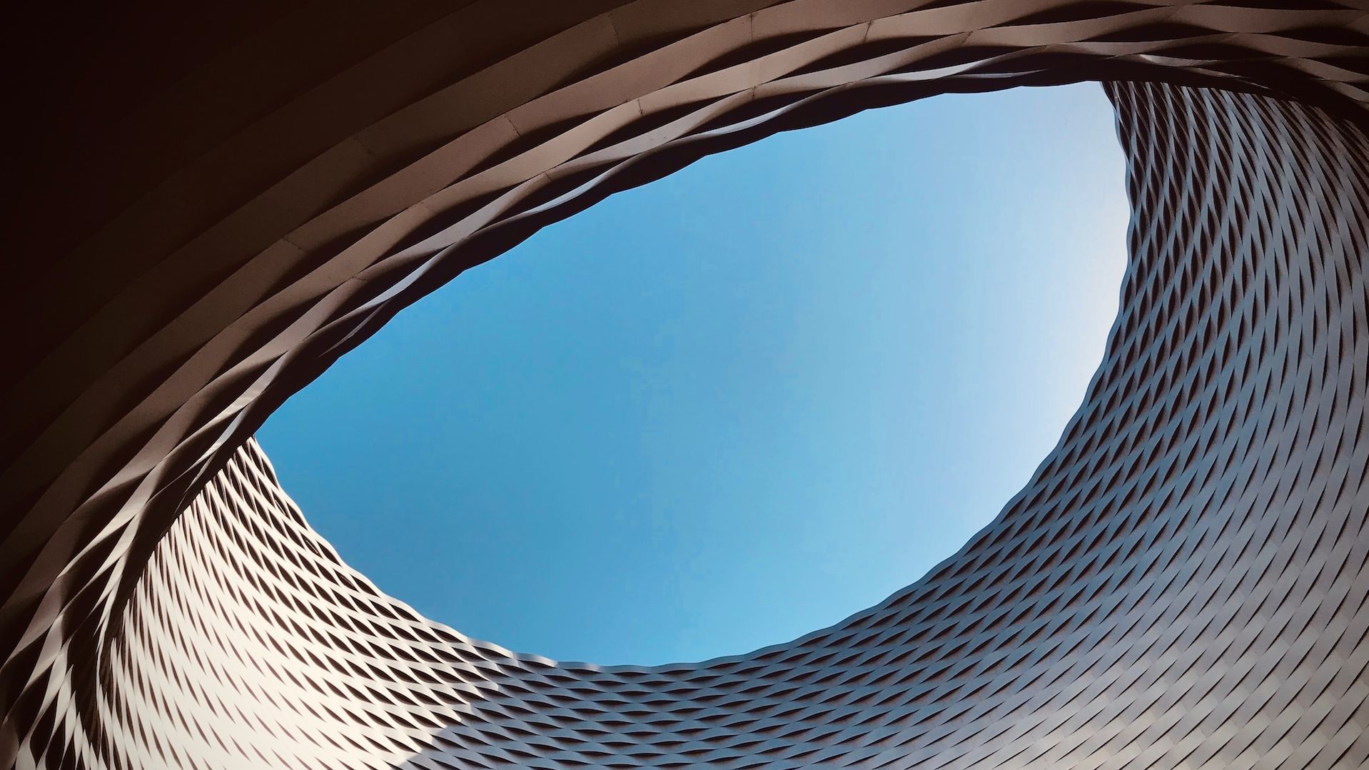 Employment and Labour Laws Newsletter: Restrukturierungen und arbeitsrechtliche Entwicklungen im internationalen Vergleich 